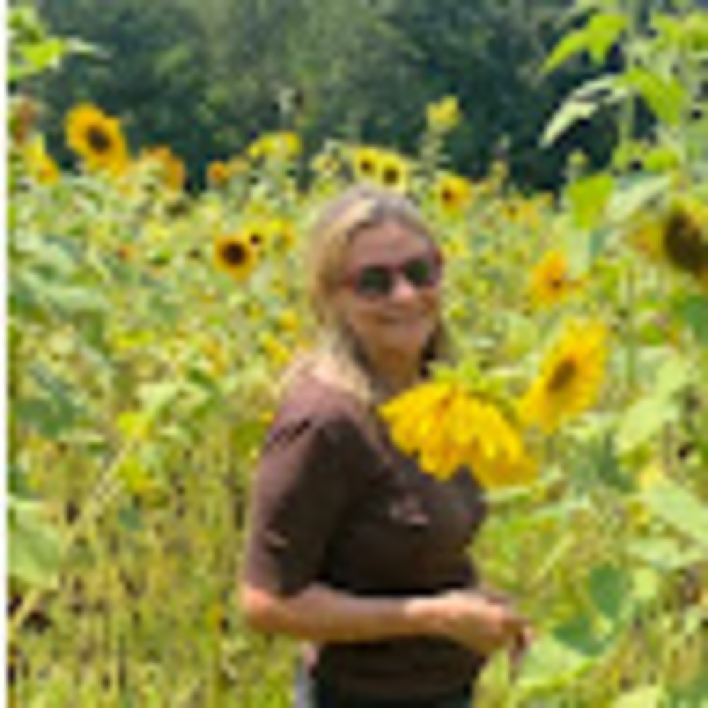Meet your Posher, Cindy